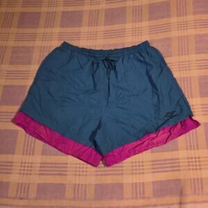 Vintage 80s 90s Umbro Sand Soccer Federation Colorful Shorts Mens XL USA Shiny